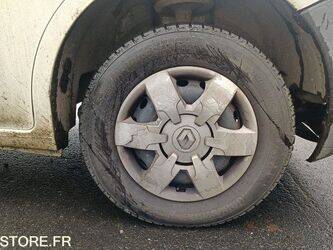 2010-renault-master-1397670-44489790