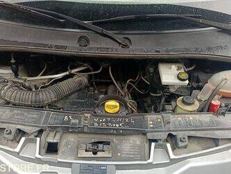 2010-renault-master-1397670-44489796