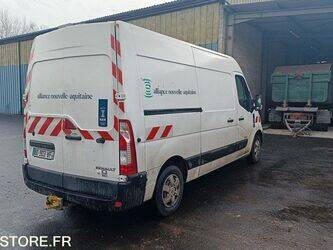 2010-renault-master-1397670-44489797