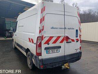 2010-renault-master-1397670-44489798