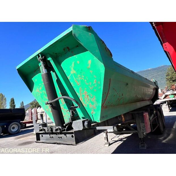 2001 Metaco SD233-44489813