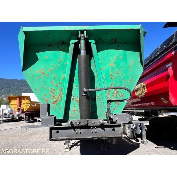 2001 Metaco SD233-44489814