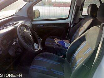 2011-fiat-fiorino-1397673-44489832