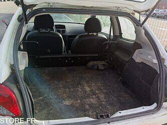 2010-peugeot-206-1397674-44489859