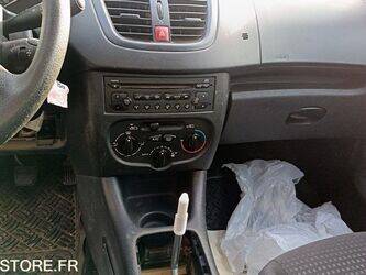 2010-peugeot-206-1397674-44489862