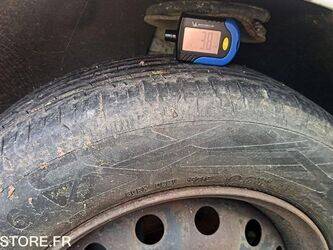 2010-peugeot-206-1397674-44489867