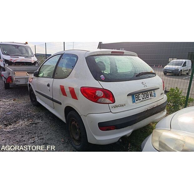 2010 Peugeot 206-44489870