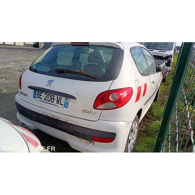 2010 Peugeot 206-44489871