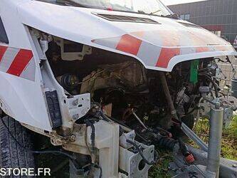 2017-ford-transit-1397675-44489876