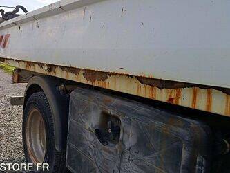 2017-ford-transit-1397675-44489881