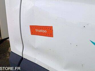 2017-ford-transit-1397675-44489882