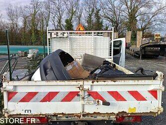 2017-ford-transit-1397675-44489886