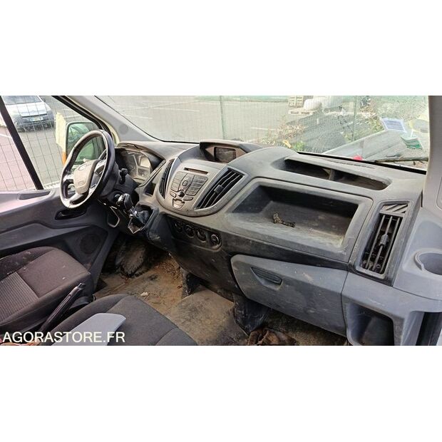 2017 Ford TRANSIT-44489890