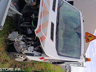 2017-ford-transit-1397675-44489898