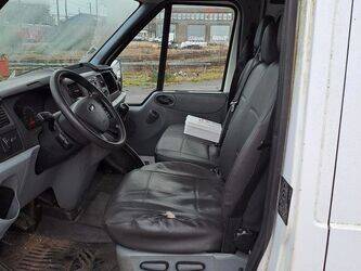 2011-ford-transit-1397677-44489942