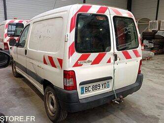 2010-citroen-berlingo-1397681-44490003