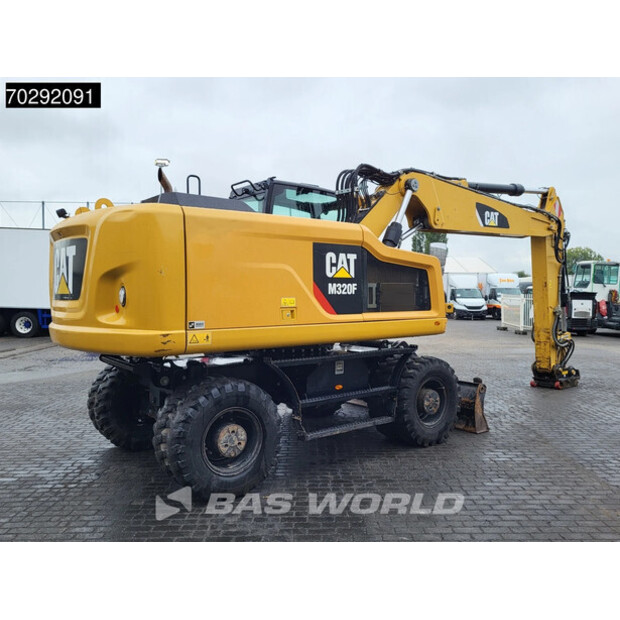 2016 Caterpillar M320F-44490518