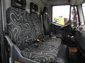 2012-iveco-eurocargo-150e25-1397700-44490824