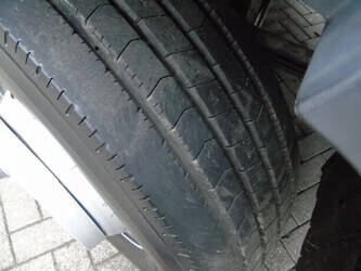 2012-iveco-eurocargo-150e25-1397700-44490825