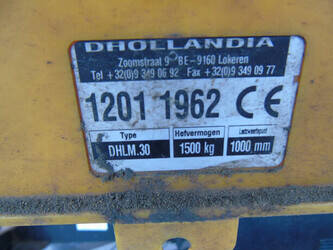 2012-iveco-eurocargo-150e25-1397700-44490833