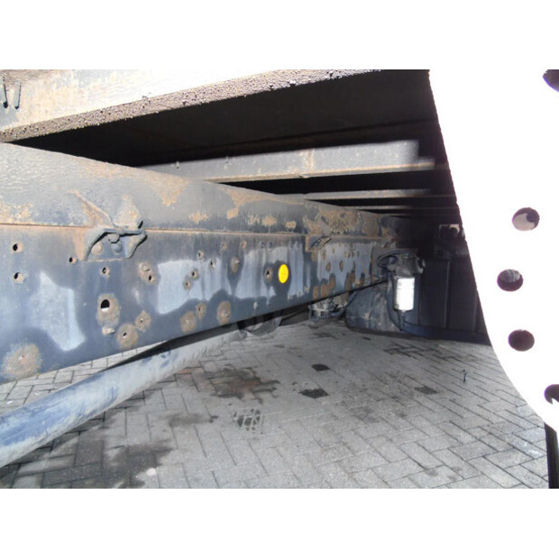 2012 Iveco EUROCARGO 150E25-44490835