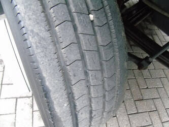 2012-iveco-eurocargo-150e25-1397700-44490836