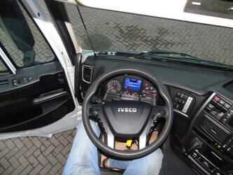 2019-iveco-stralis-420-1397701-44490873