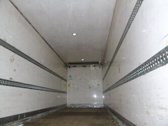 2006-daf-xf-105-410-1397703-44490931