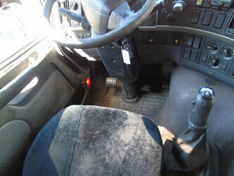 2003-volvo-fh-380-1397704-44490961