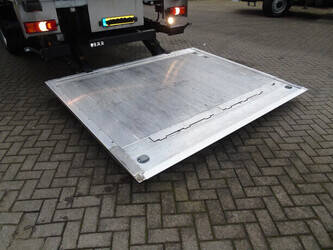 2014-mercedes-benz-antos-1924-1397705-44490996