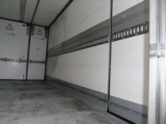 2014-mercedes-benz-antos-1924-1397705-44490998