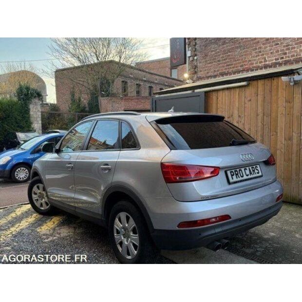 2015 Audi Q3-44503538