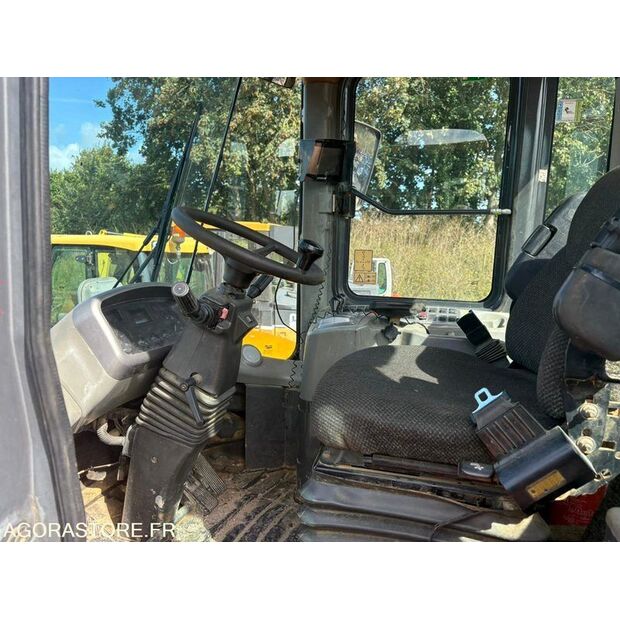 2011 دووسان DL450-44503555