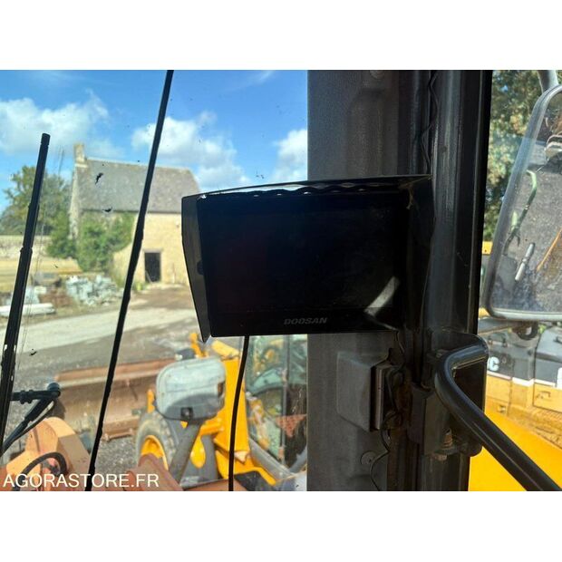 2011 دووسان DL450-44503556