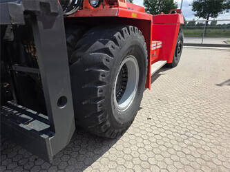 2000-kalmar-dcb32-roro-44503619