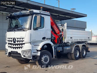 2023-mercedes-benz-arocs-3348-44515664
