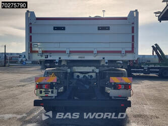 2023-mercedes-benz-arocs-3348-44515669