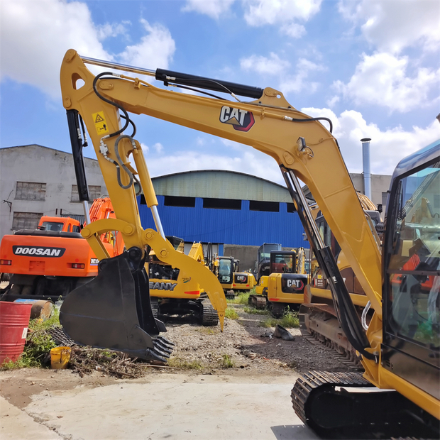 2023 Caterpillar 305.5E-44516253