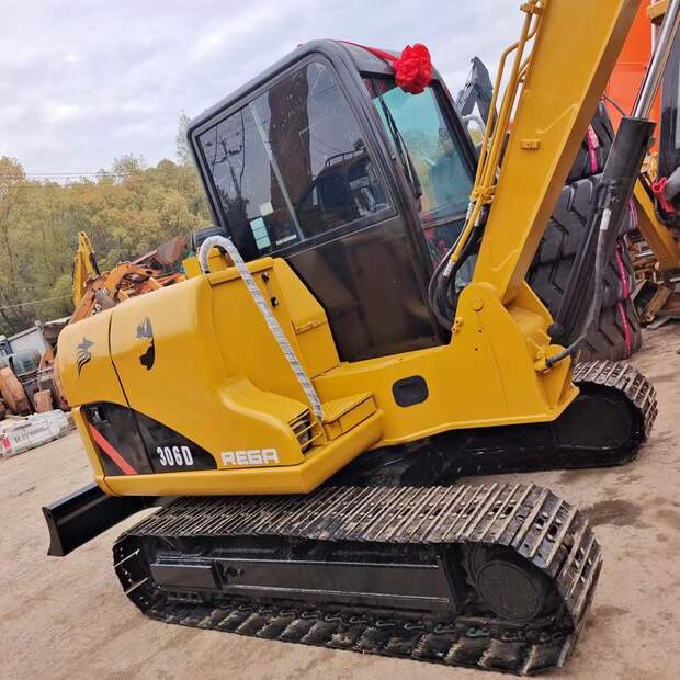 2024 كاتربيلر 306D-44516303