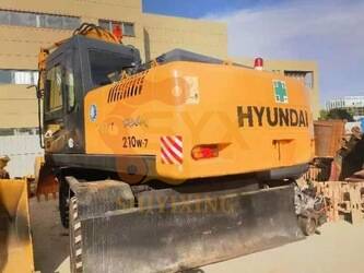 2022-hyundai-210w-7-1397836-44516606