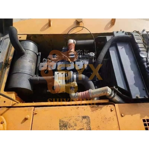 2022 هيونداي 210W-7-44516613