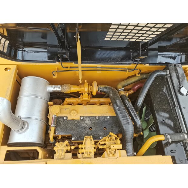 2024 Caterpillar 320D-44516708