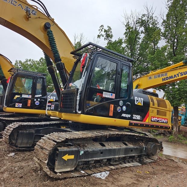 2024 Caterpillar 320D-44516723