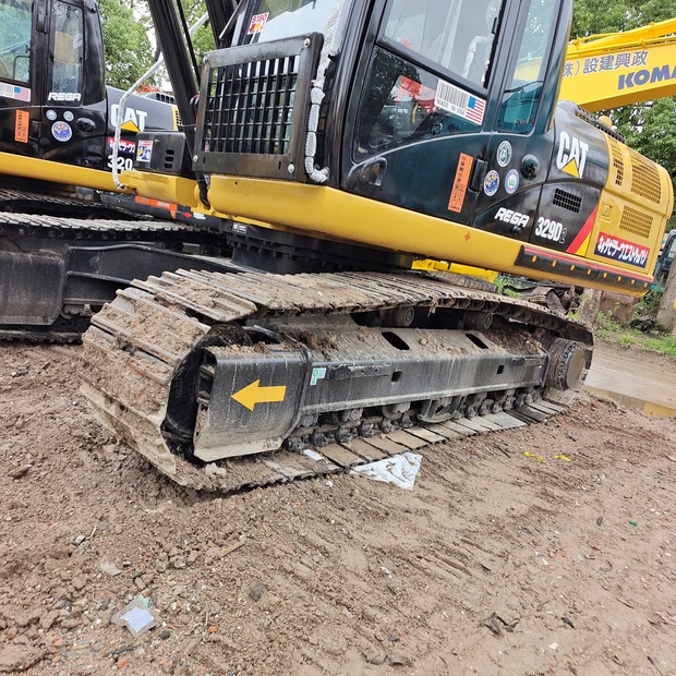 2024 Caterpillar 320D-44516724