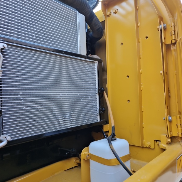 2024 Caterpillar 320DL-44516760