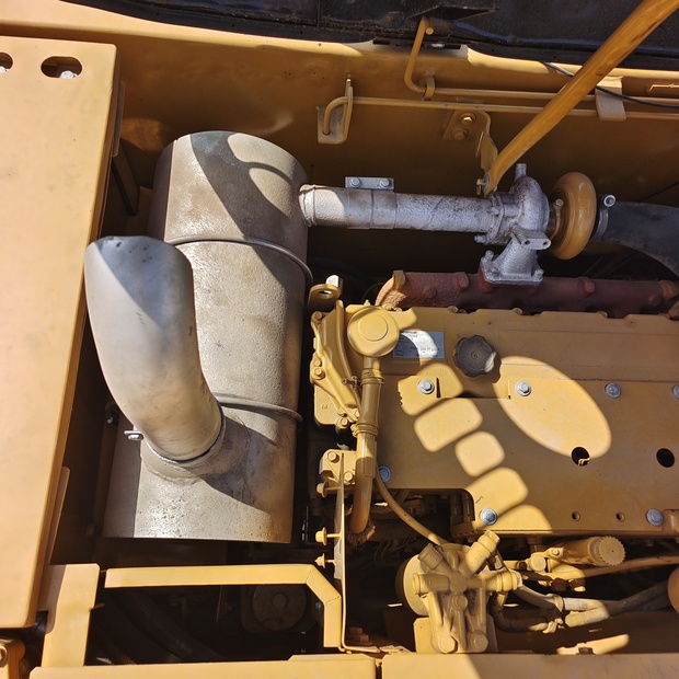 2023 كاتربيلر 320D2L-44516854