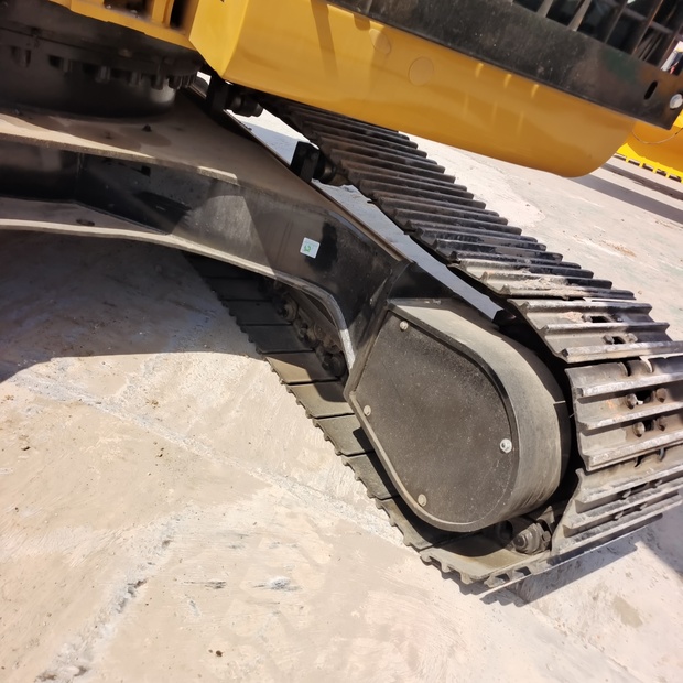 2023 كاتربيلر 320D2L-44516881