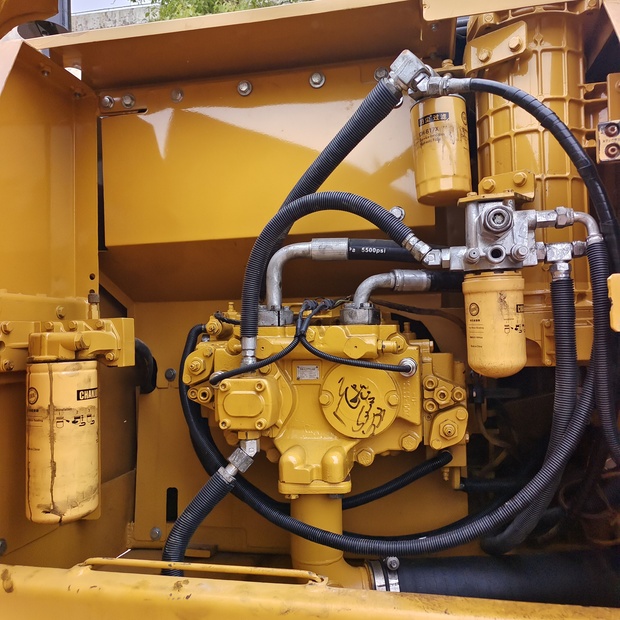 2024 Caterpillar 320DL-44516892