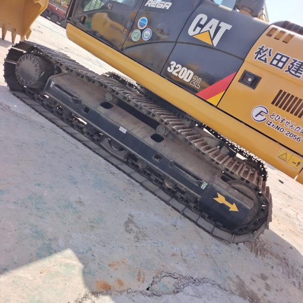 2023 كاتربيلر 320D2L-44516971