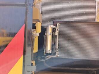 2023-caterpillar-320d2l-1397857-44516973